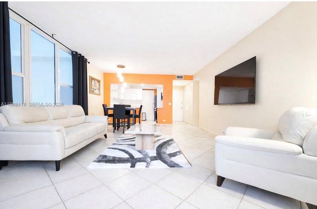 3505 S Ocean Dr 621, Hollywood, FL 33019
