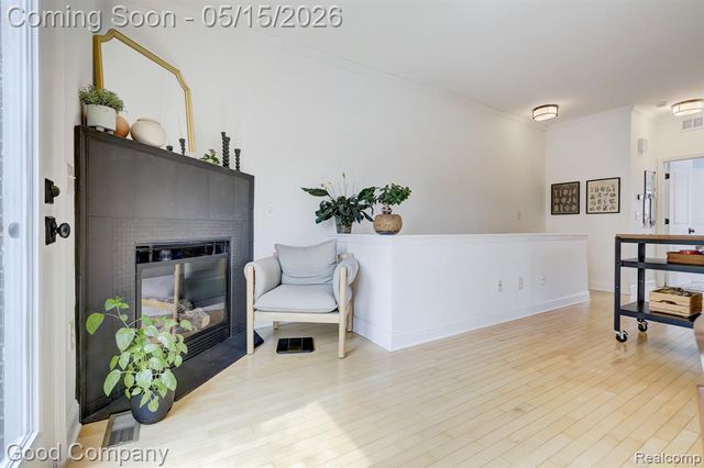 291 E Palmer Street 12, Detroit, MI 48202