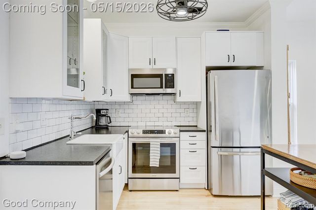 291 E Palmer Street 12, Detroit, MI 48202