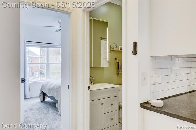 291 E Palmer Street 12, Detroit, MI 48202