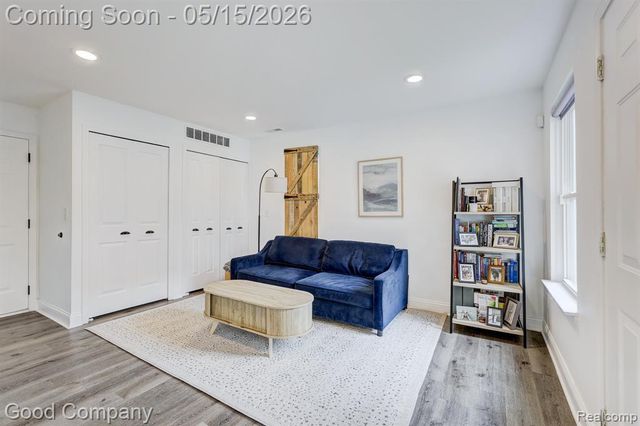 291 E Palmer Street 12, Detroit, MI 48202