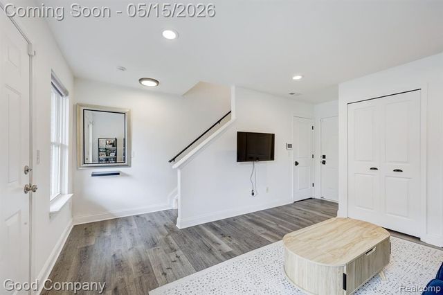 291 E Palmer Street 12, Detroit, MI 48202