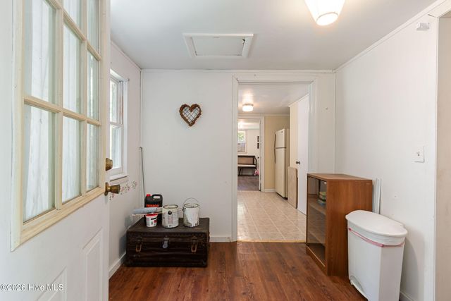 95 Cherokee Avenue, Andrews, NC 28901