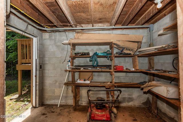 95 Cherokee Avenue, Andrews, NC 28901