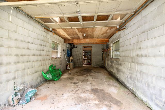 95 Cherokee Avenue, Andrews, NC 28901