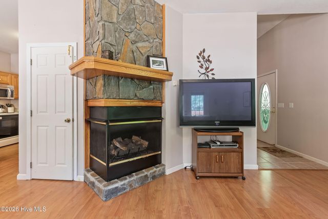 95 Cherokee Avenue, Andrews, NC 28901
