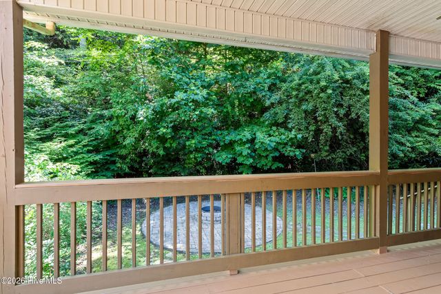 95 Cherokee Avenue, Andrews, NC 28901