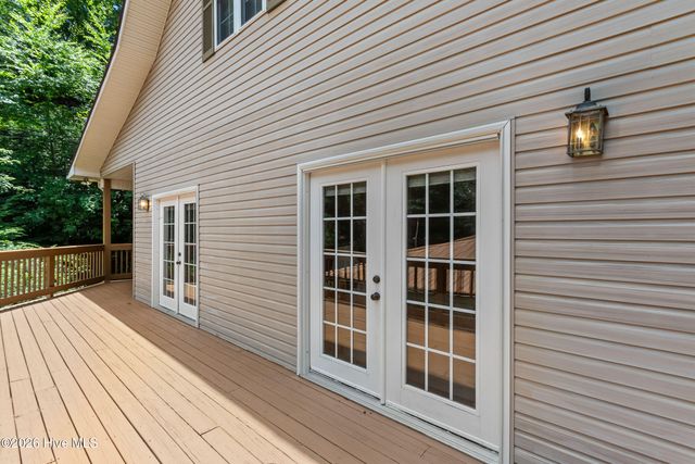 95 Cherokee Avenue, Andrews, NC 28901