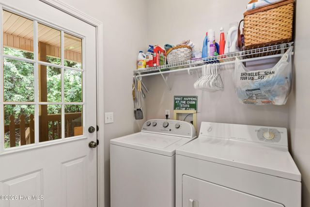 95 Cherokee Avenue, Andrews, NC 28901