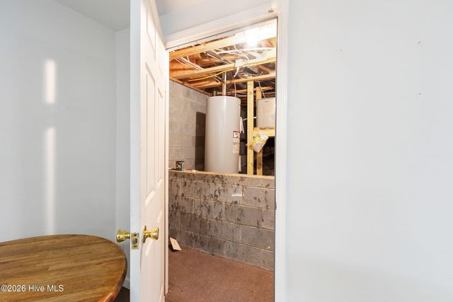 95 Cherokee Avenue, Andrews, NC 28901