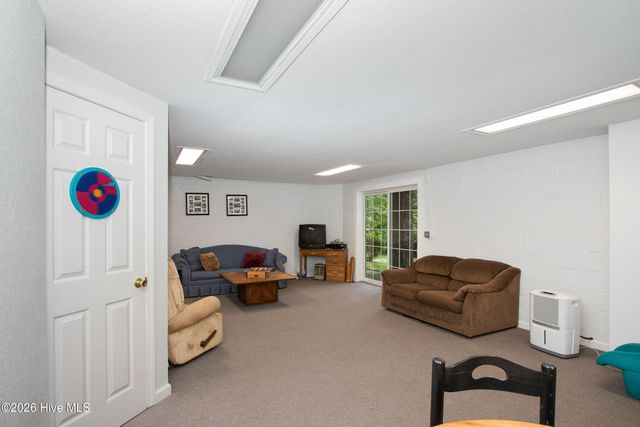 95 Cherokee Avenue, Andrews, NC 28901