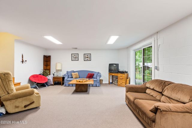 95 Cherokee Avenue, Andrews, NC 28901