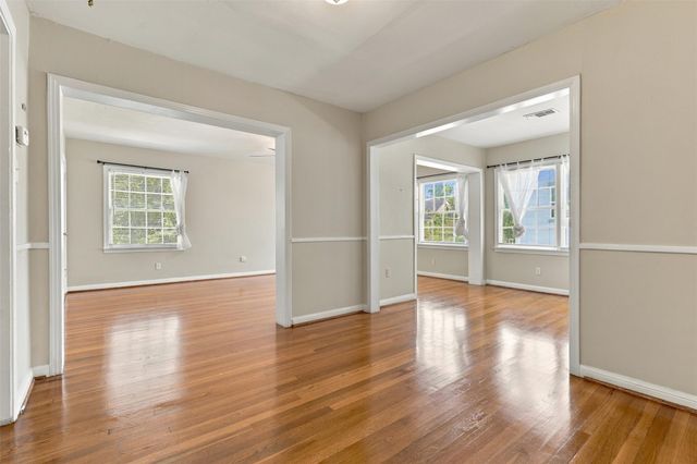 4505 Larch Lane B, Bellaire, TX 77401