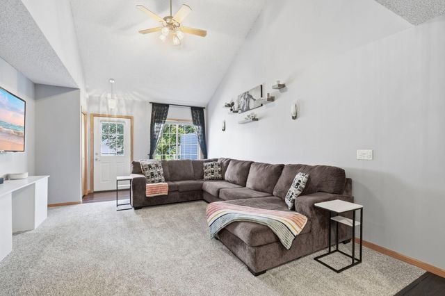 17152 Eastwood Avenue 156, Lakeville, MN 55024