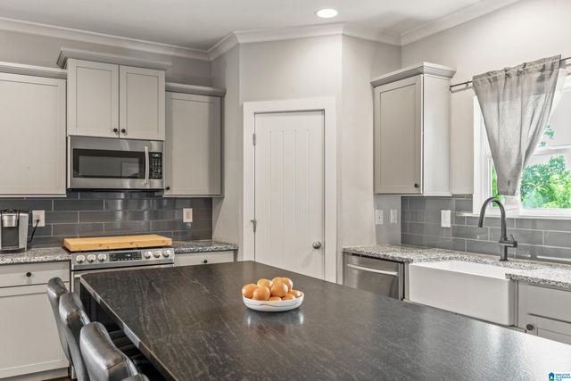 1009 CAMELLIA RIDGE DRIVE, Pelham, AL 35124