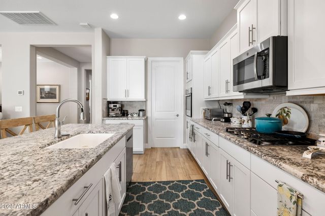 829 ROYAL TULIPS Street, Prescott, AZ 86301