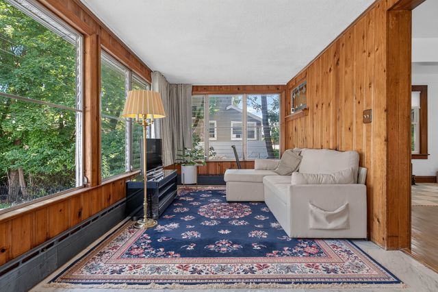 38 SHADYSIDE AVE, Dumont, NJ 07628