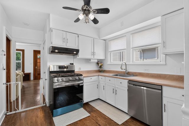 38 SHADYSIDE AVE, Dumont, NJ 07628