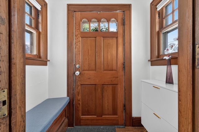38 SHADYSIDE AVE, Dumont, NJ 07628