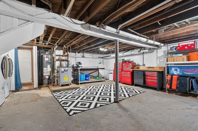 38 SHADYSIDE AVE, Dumont, NJ 07628