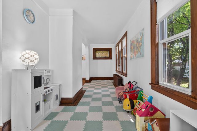 38 SHADYSIDE AVE, Dumont, NJ 07628