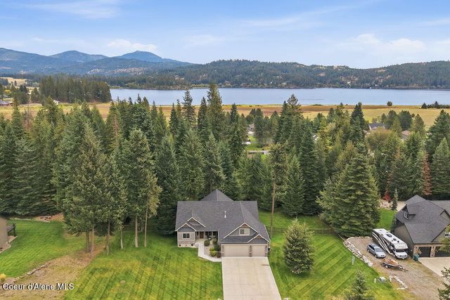 11614 N Waterford LOOP, Hauser, ID 83854 property photo