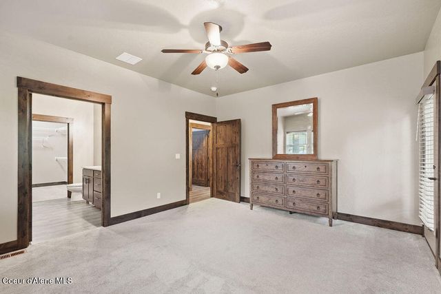 11614 N Waterford LOOP, Hauser, ID 83854