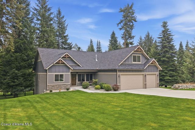 11614 N Waterford LOOP, Hauser, ID 83854