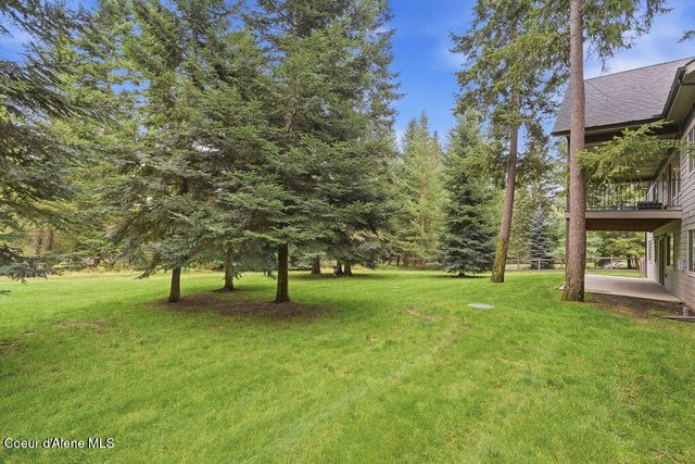11614 N Waterford LOOP, Hauser, ID 83854
