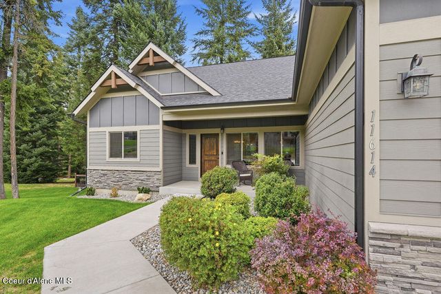 11614 N Waterford LOOP, Hauser, ID 83854