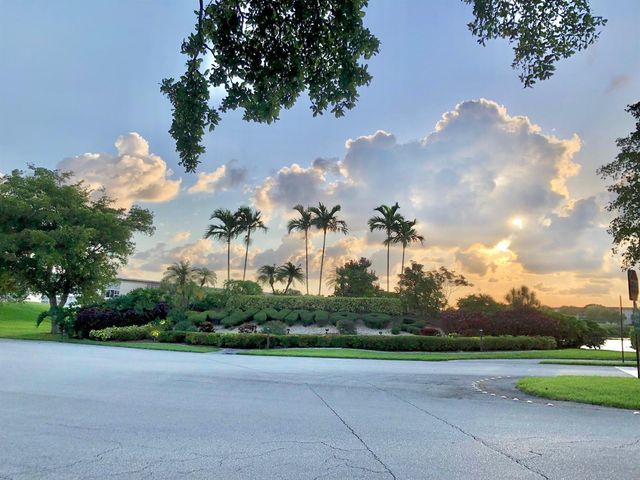 2613 Nassau Bend C2, Coconut Creek, FL 33066