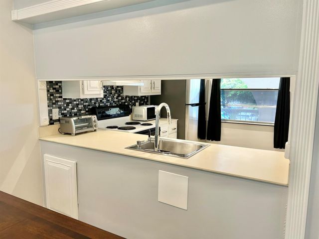 2613 Nassau Bend C2, Coconut Creek, FL 33066