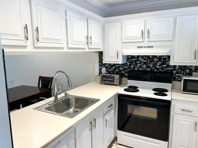 2613 Nassau Bend C2, Coconut Creek, FL 33066