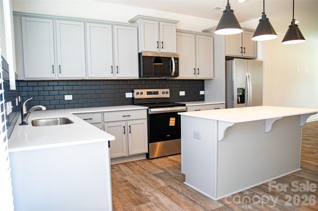3106 Elemare Street, Charlotte, NC 28208