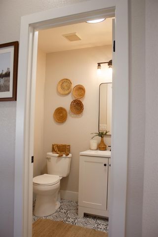 250 Lonely Oak St, Yuba City, CA 95991