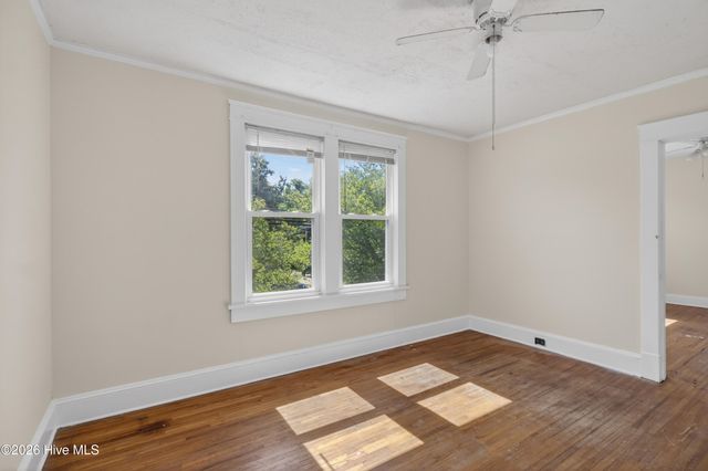 915 N Road Street, Elizabeth City, NC 27909