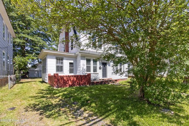 915 N Road Street, Elizabeth City, NC 27909