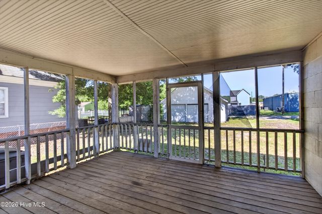 915 N Road Street, Elizabeth City, NC 27909