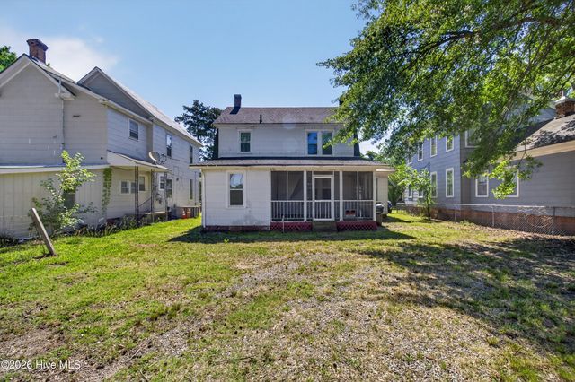 915 N Road Street, Elizabeth City, NC 27909