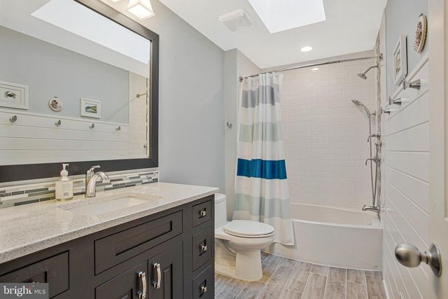 528 GRAYS CREEK RD, Pasadena, MD 21122
