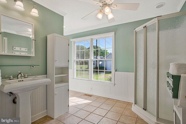 528 GRAYS CREEK RD, Pasadena, MD 21122