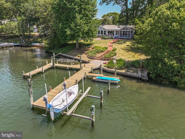 528 GRAYS CREEK RD, Pasadena, MD 21122