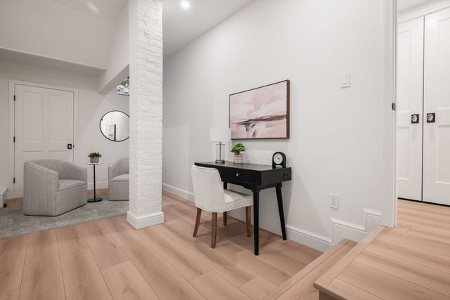 190 Marlborough A, Boston, MA 02116