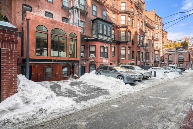 190 Marlborough A, Boston, MA 02116