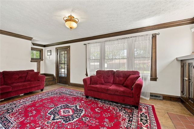 240 Prospect Street, Berea, OH 44017