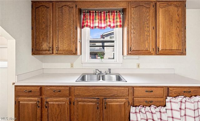 240 Prospect Street, Berea, OH 44017