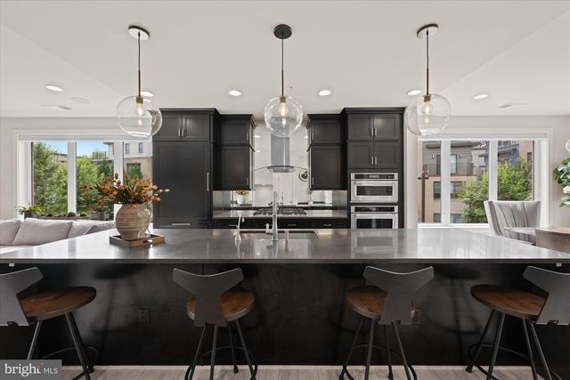 6727 EAMES WAY, Bethesda, MD 20817