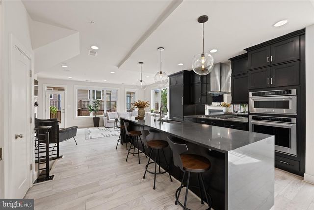 6727 EAMES WAY, Bethesda, MD 20817