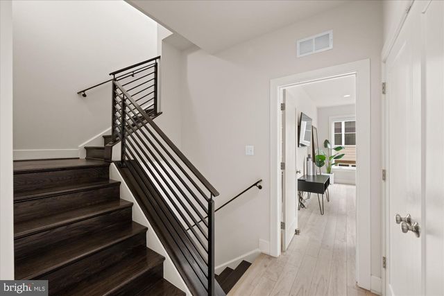 6727 EAMES WAY, Bethesda, MD 20817