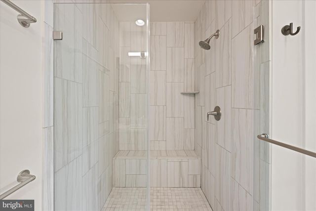 6727 EAMES WAY, Bethesda, MD 20817